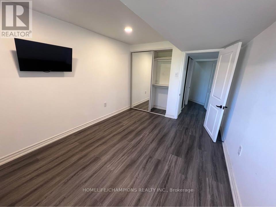 Photo 12 of Bsmt 2095 Duberry Drive, Pickering ON