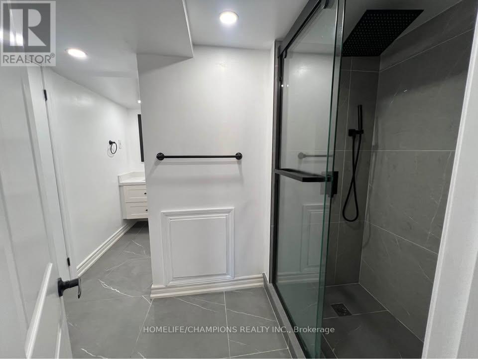 Photo 5 of Bsmt 2095 Duberry Drive, Pickering ON