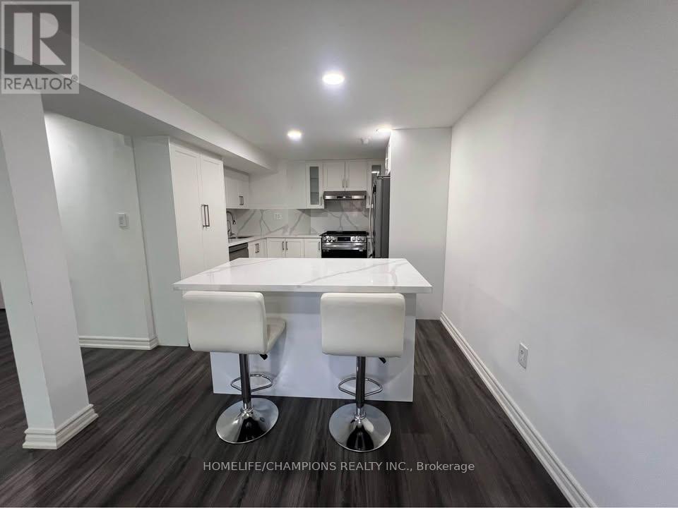 Photo 8 of Bsmt 2095 Duberry Drive, Pickering ON