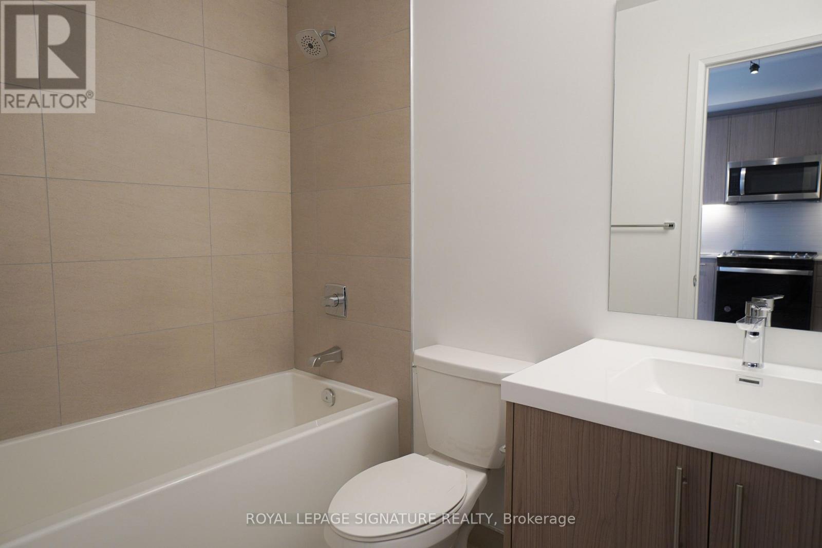 Photo 30 of 910 286 Main Street, Toronto ON