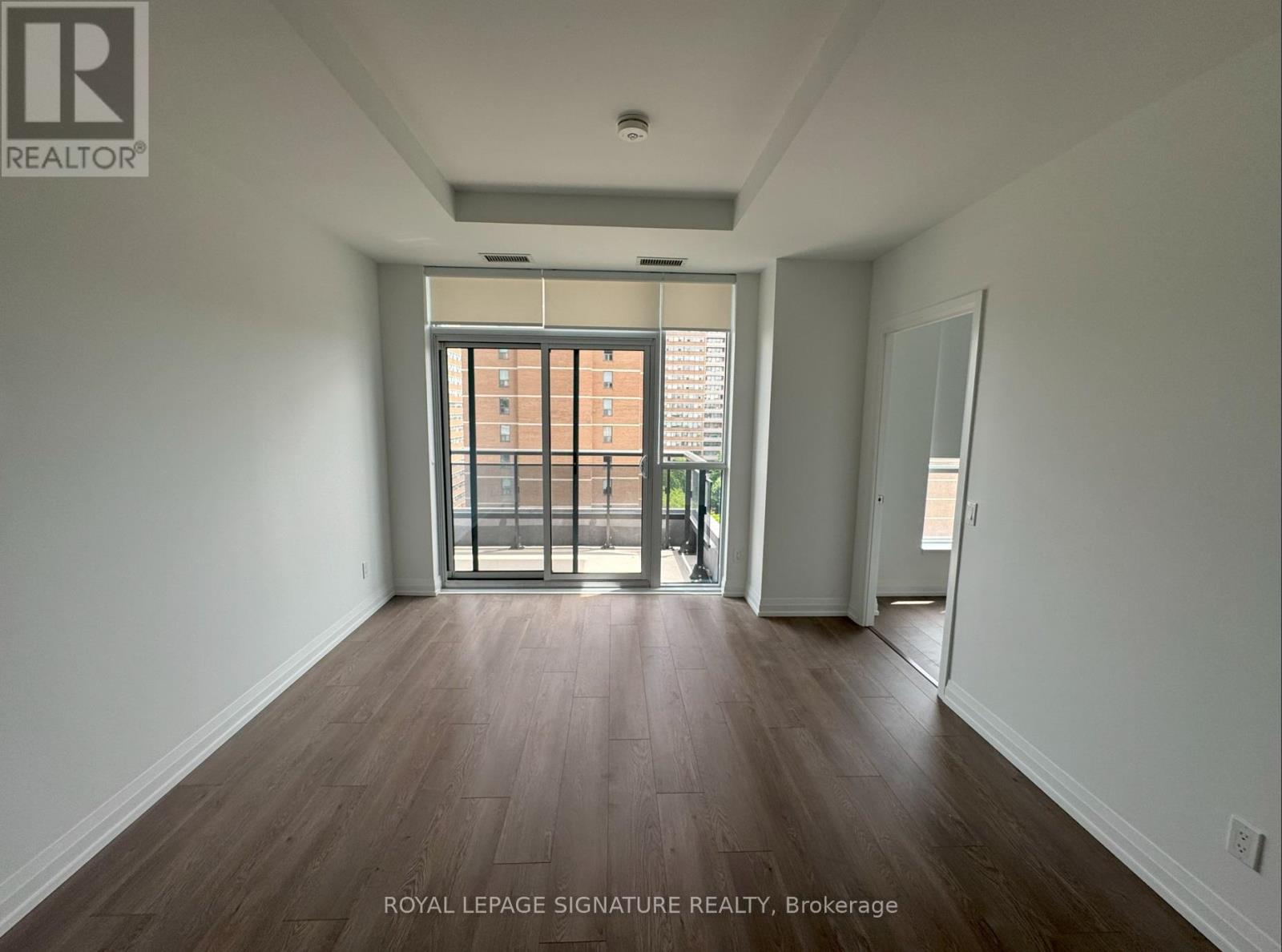 Photo 14 of 910 286 Main Street, Toronto ON