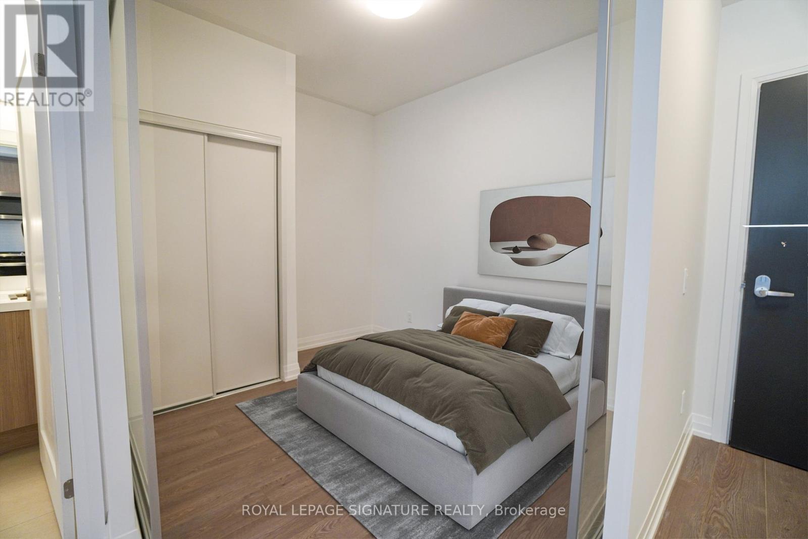 Photo 22 of 910 286 Main Street, Toronto ON