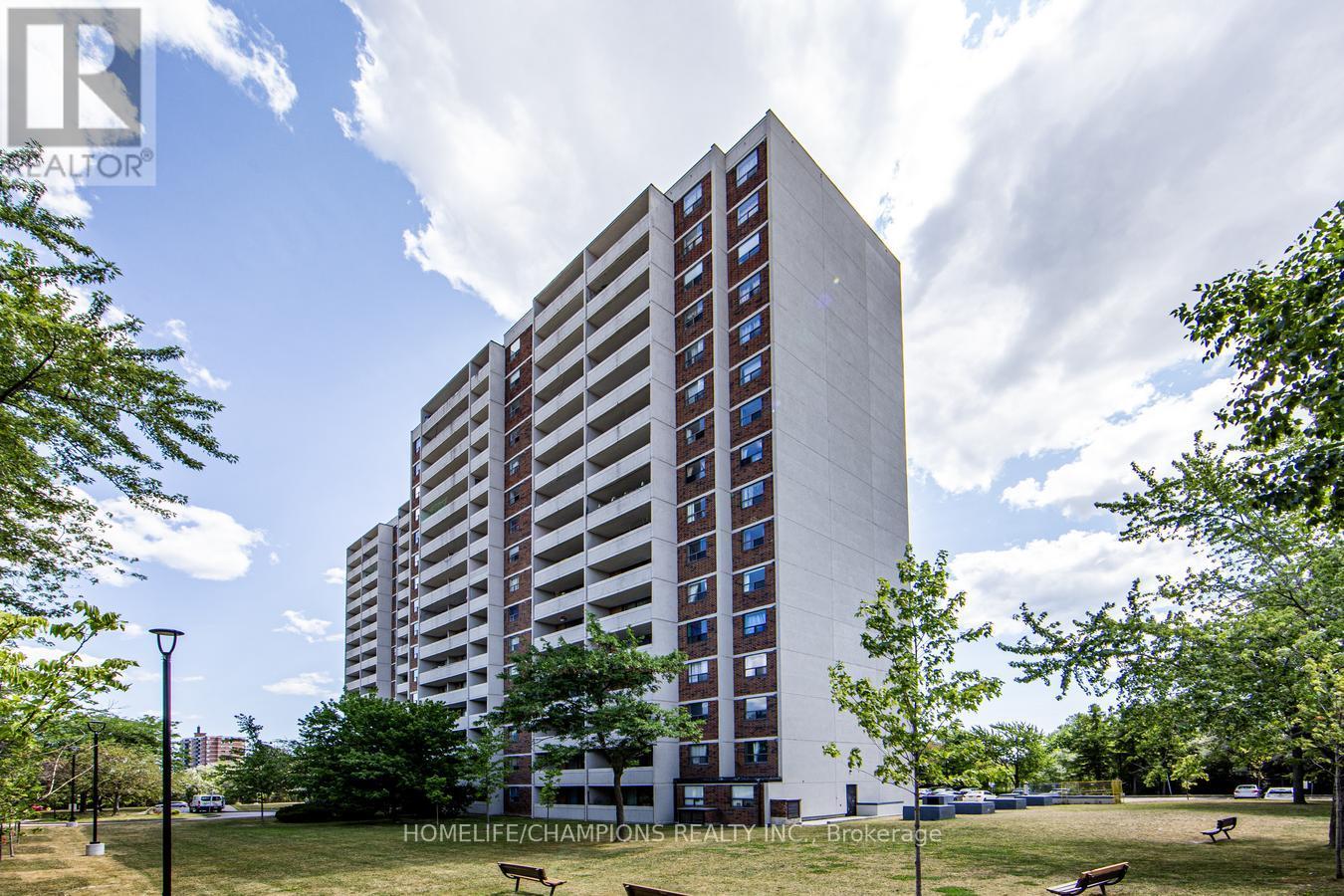 Photo 6 of 804 301 Prudential Drive S, Toronto ON