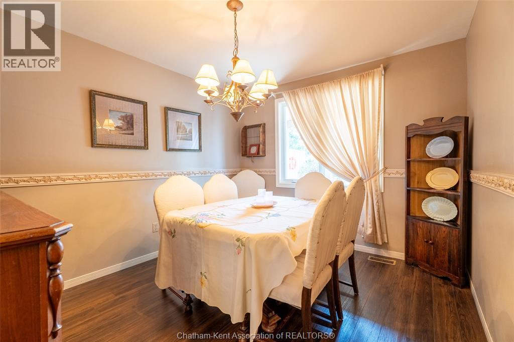 Photo 26 of 235 Merritt Avenue, Chatham ON