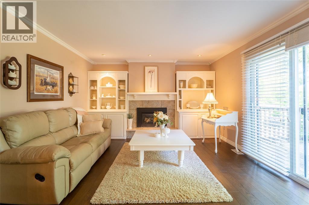 Photo 35 of 235 Merritt Avenue, Chatham ON