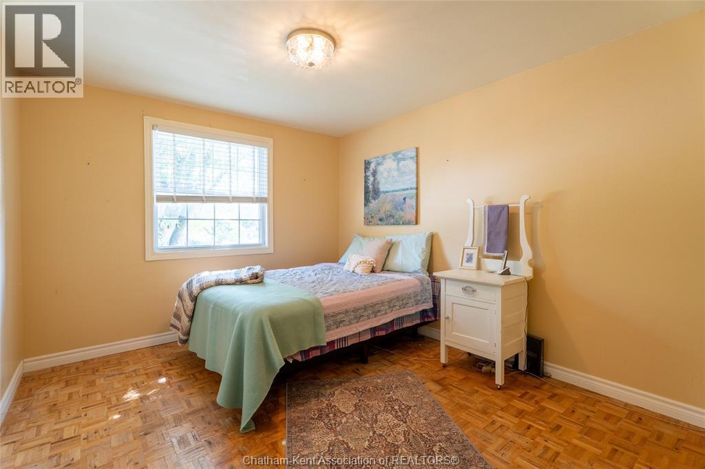 Photo 27 of 235 Merritt Avenue, Chatham ON