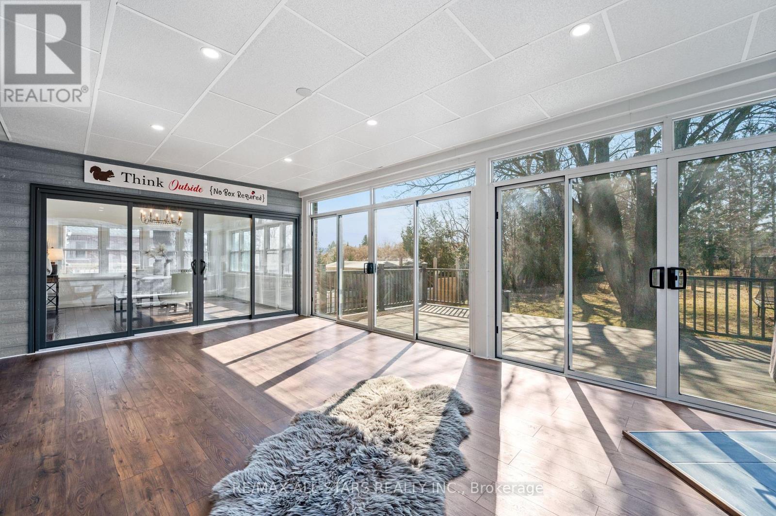 Photo 36 of 43 Elm Grove Avenue, Richmond Hill ON
