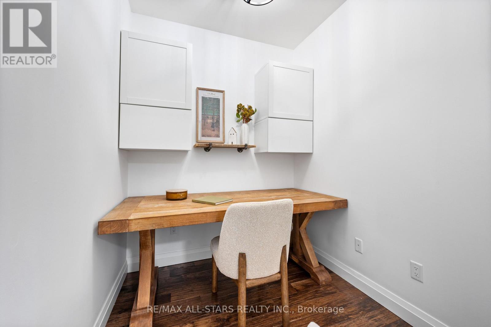 Photo 41 of 43 Elm Grove Avenue, Richmond Hill ON