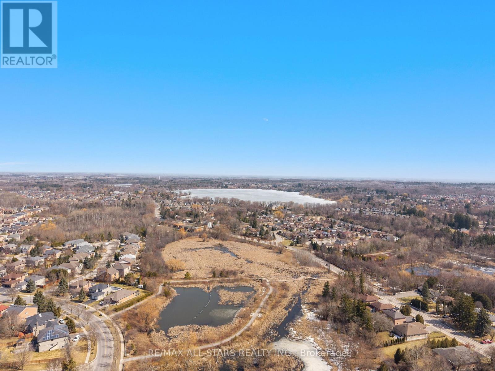 Photo 26 of 43 Elm Grove Avenue, Richmond Hill ON