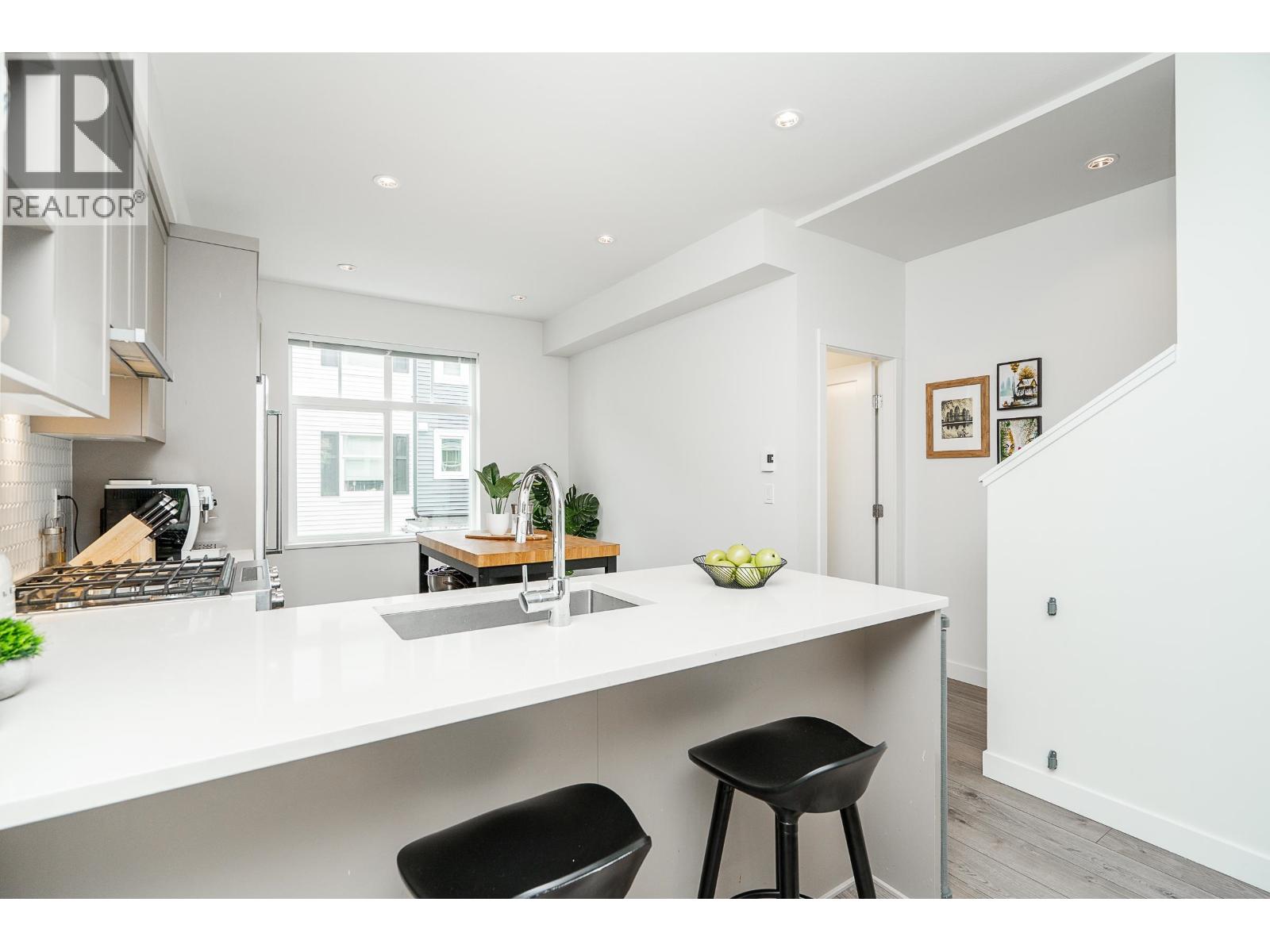 Photo 15 of 136 3565 Baycrest Avenue, Coquitlam BC