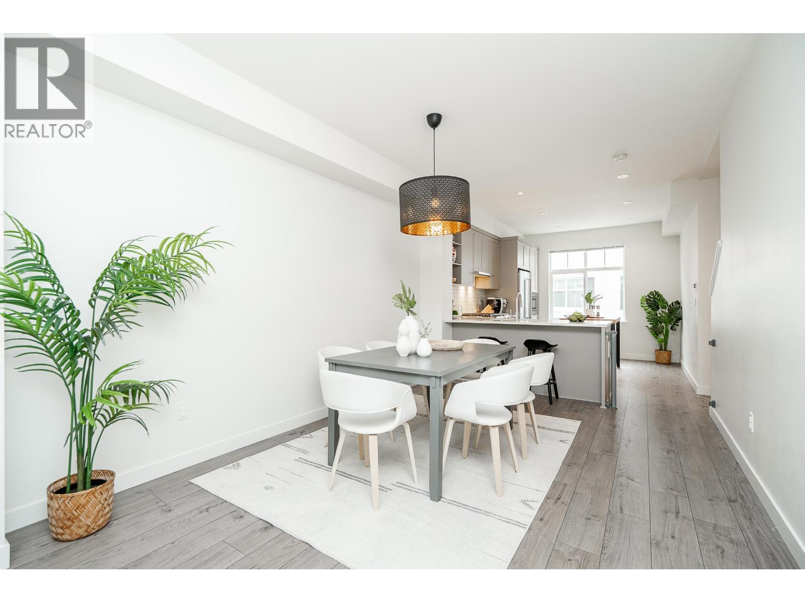Photo 6 of 136 3565 Baycrest Avenue, Coquitlam BC