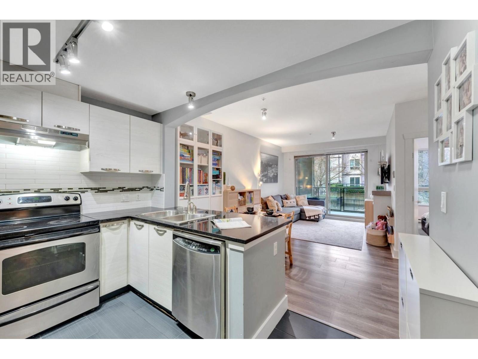 Photo 17 of 308 7478 Byrnepark Walk, Burnaby BC