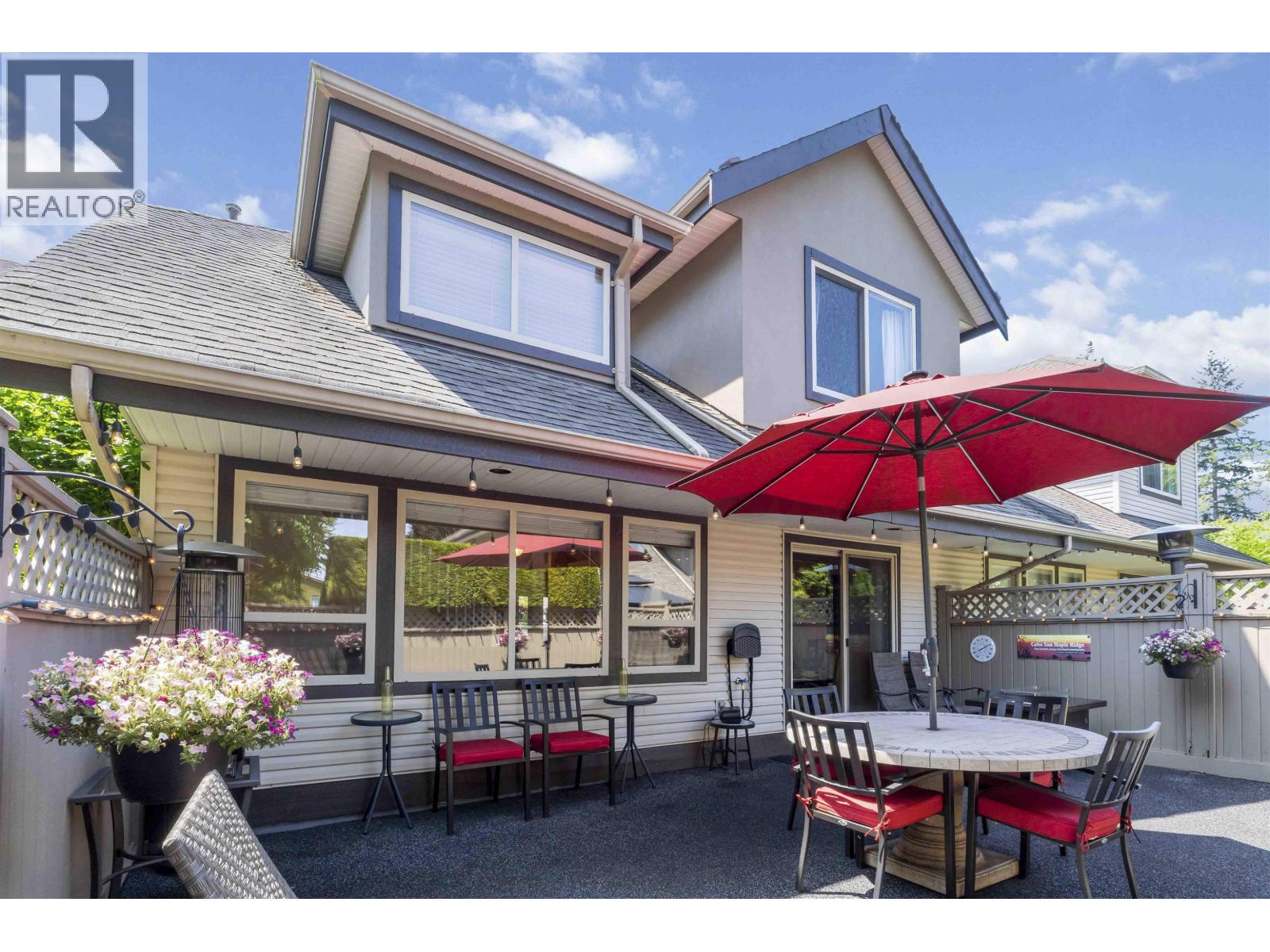 Photo 11 of 11 11860 210 Street, Maple Ridge BC