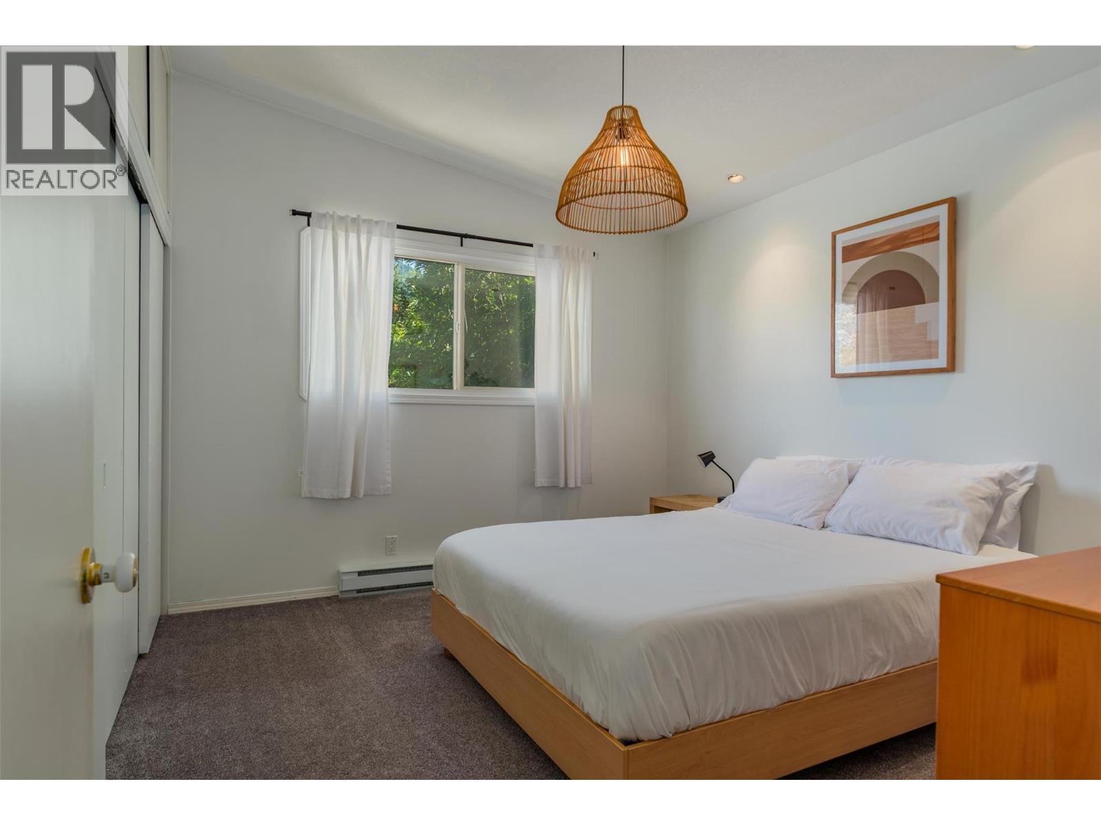 Photo 12 of 511 Forrest Drive, Warfield BC