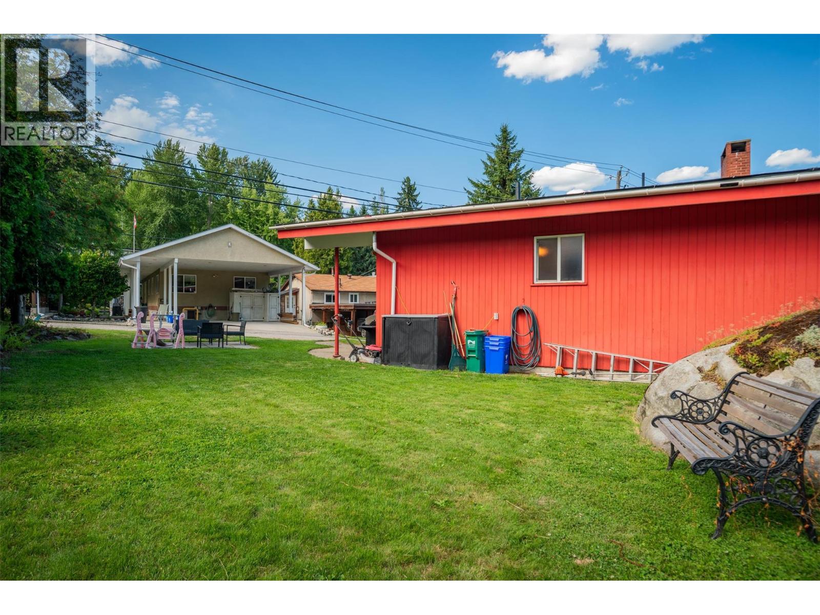 Photo 33 of 511 Forrest Drive, Warfield BC