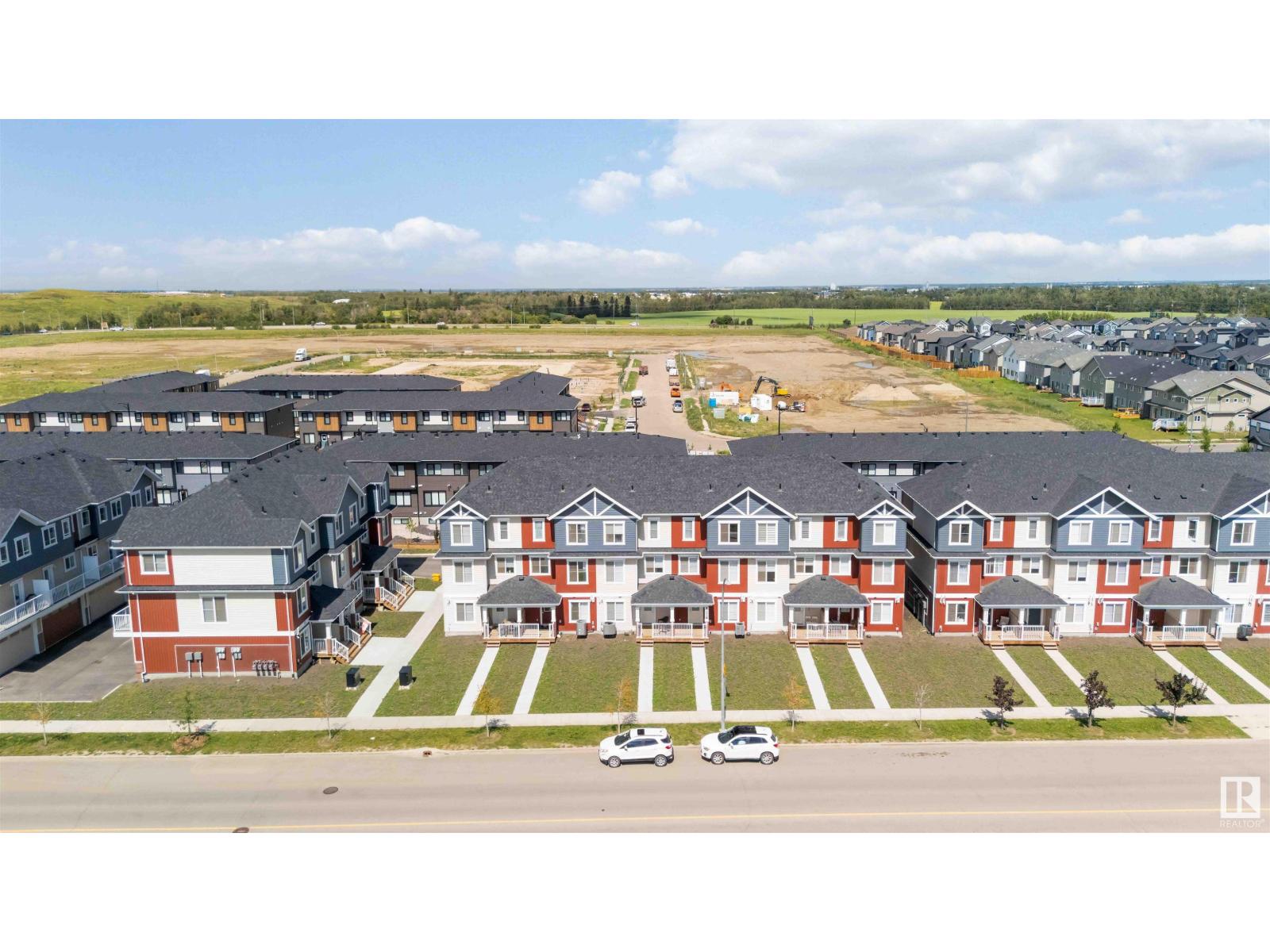Photo 41 of 22778 97 Av Nw, Edmonton AB