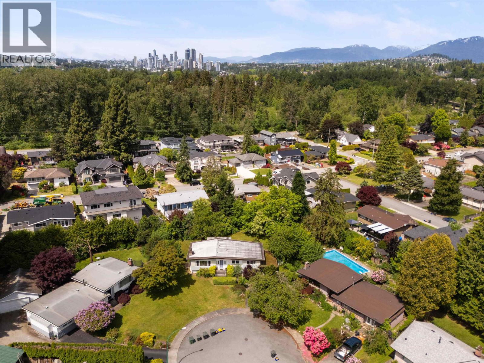 Photo 1 of 7482 Kraft Place, Burnaby BC