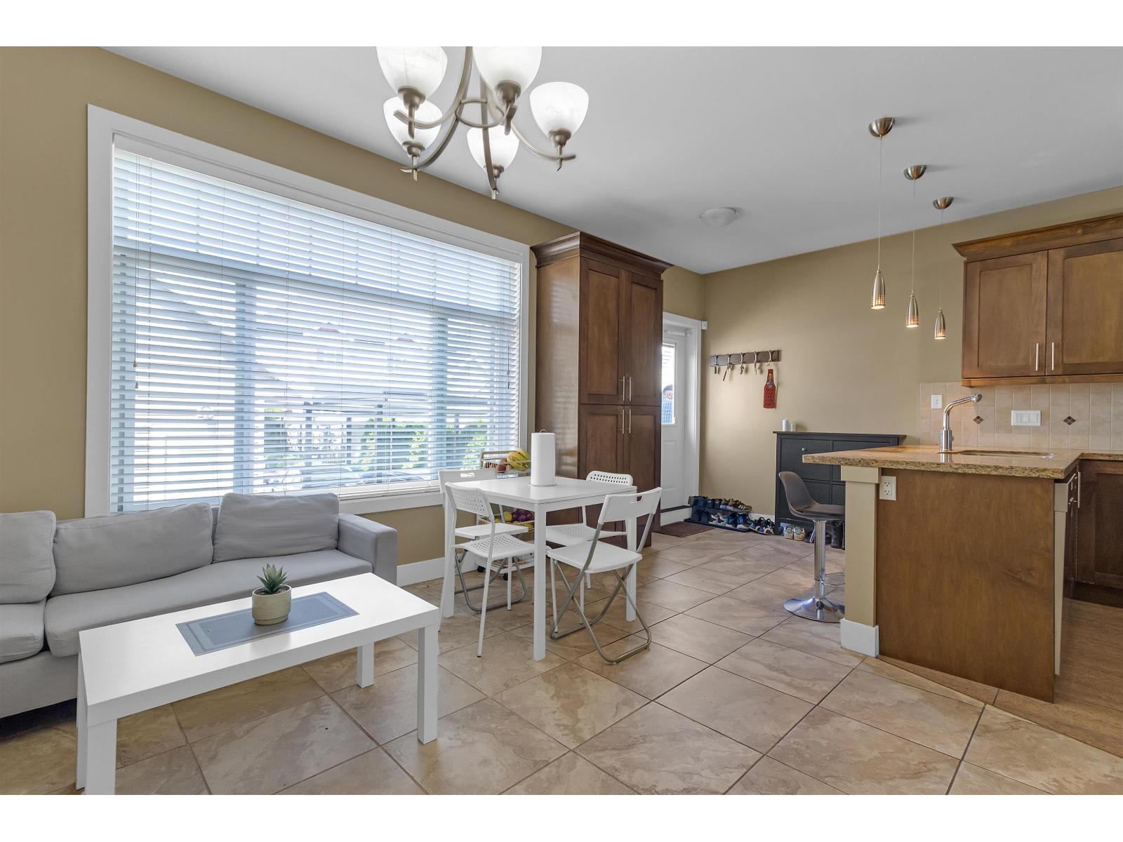 Photo 9 of 13971 64 Avenue, Surrey BC