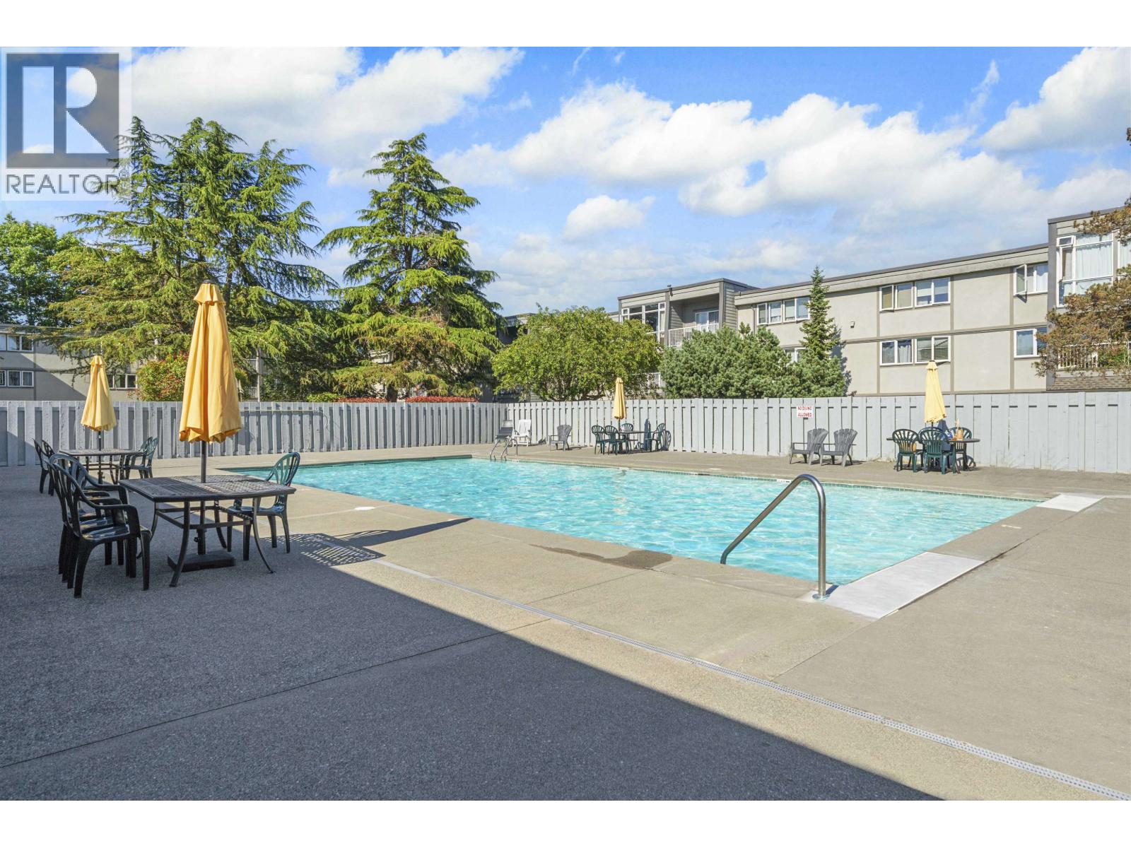 Photo 25 of 312 3451 Springfield Drive, Richmond BC