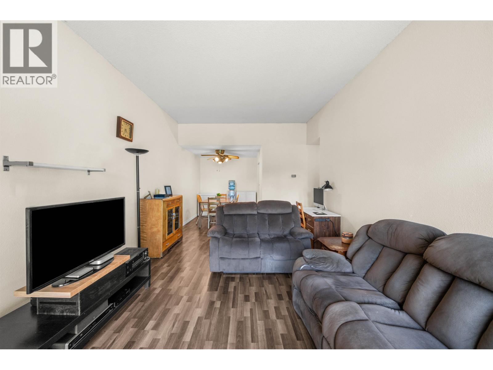 Photo 1 of 312 3451 Springfield Drive, Richmond BC