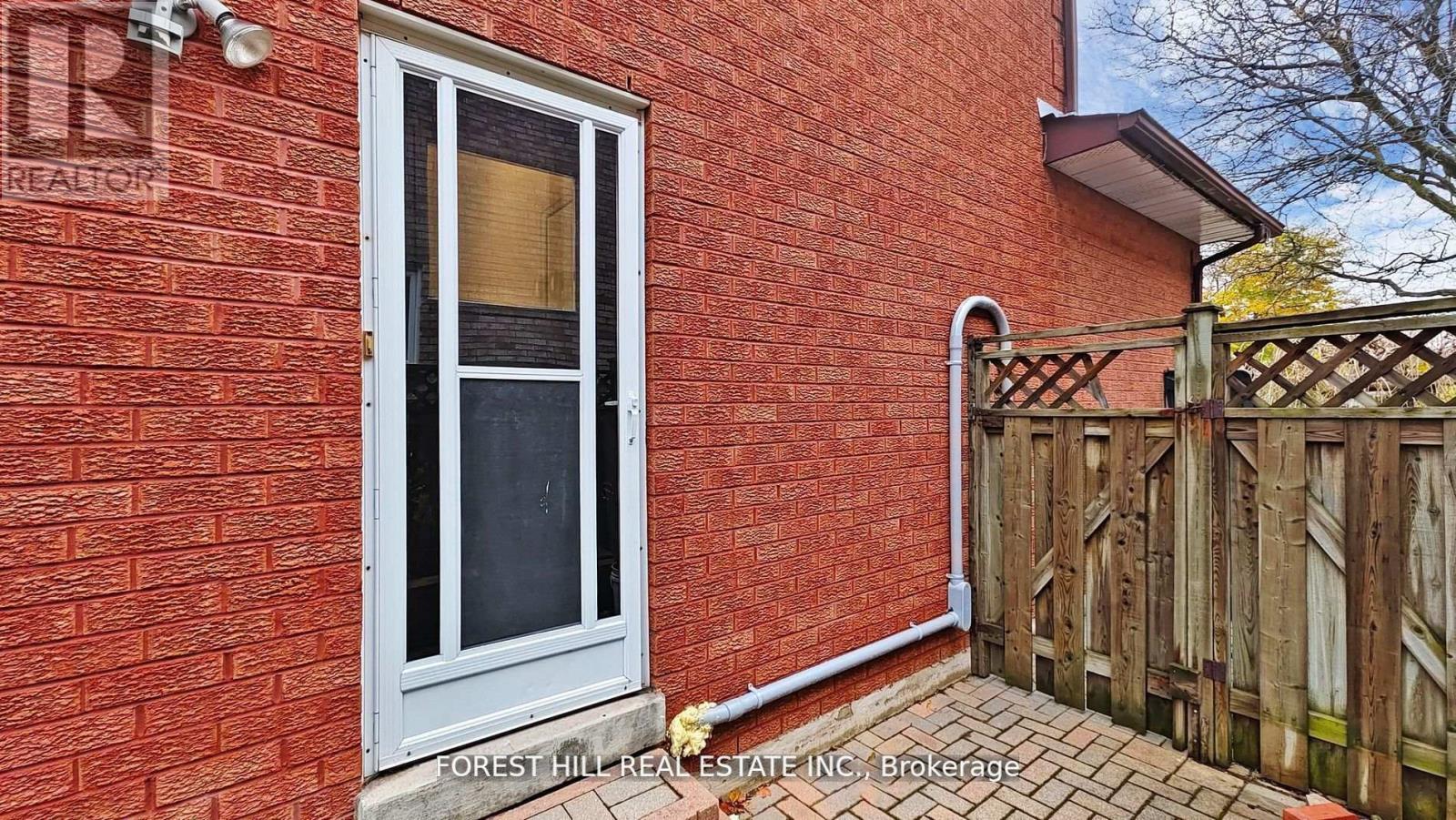 Photo 18 of Bsmt 1469 Brentano Boulevard, Mississauga ON