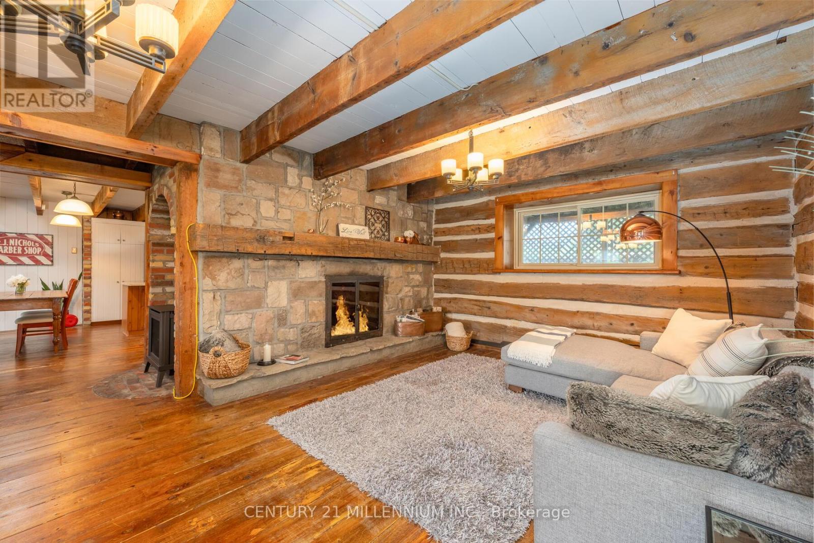 Photo 5 of 20909 Shaws Creek Road, Caledon ON