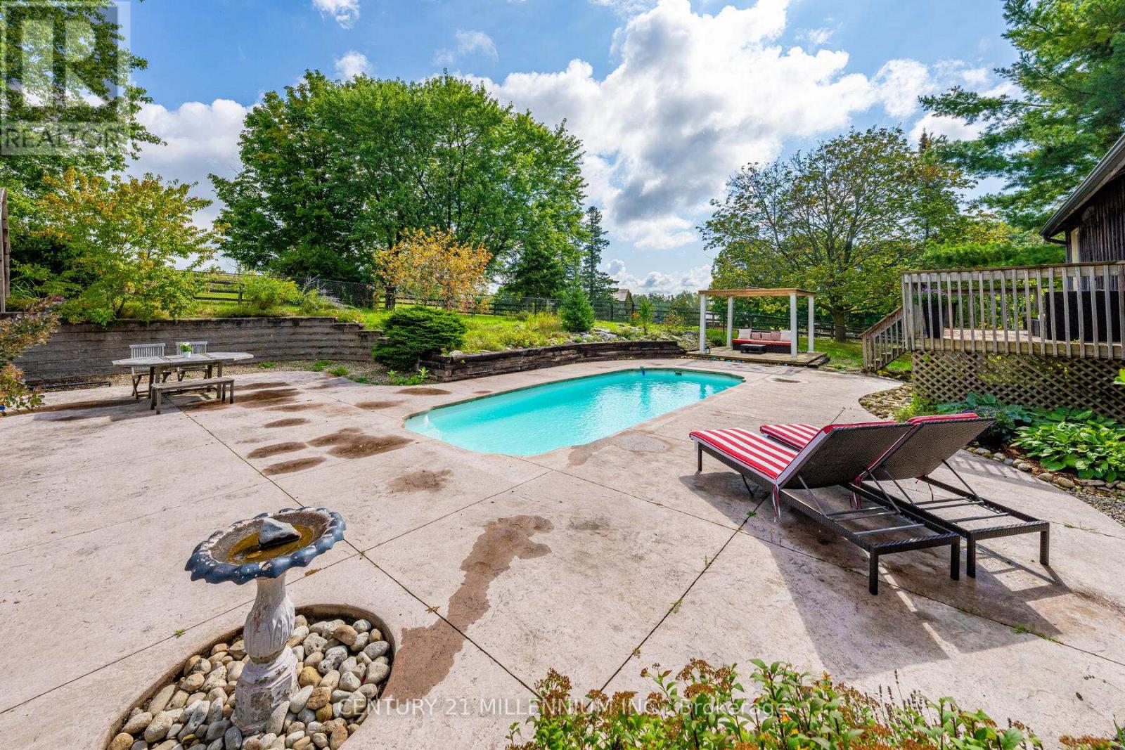 Photo 12 of 20909 Shaws Creek Road, Caledon ON