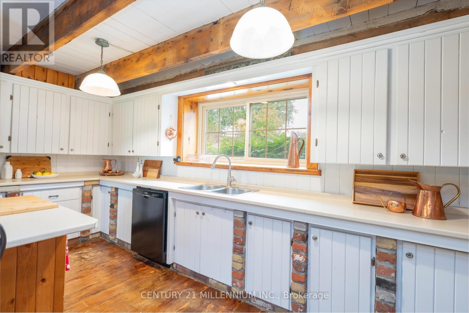 Photo 24 of 20909 Shaws Creek Road, Caledon ON