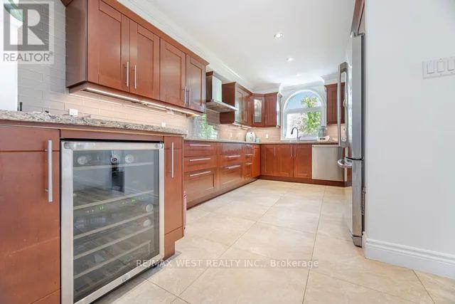 Photo 26 of 5571 Spangler Drive, Mississauga ON