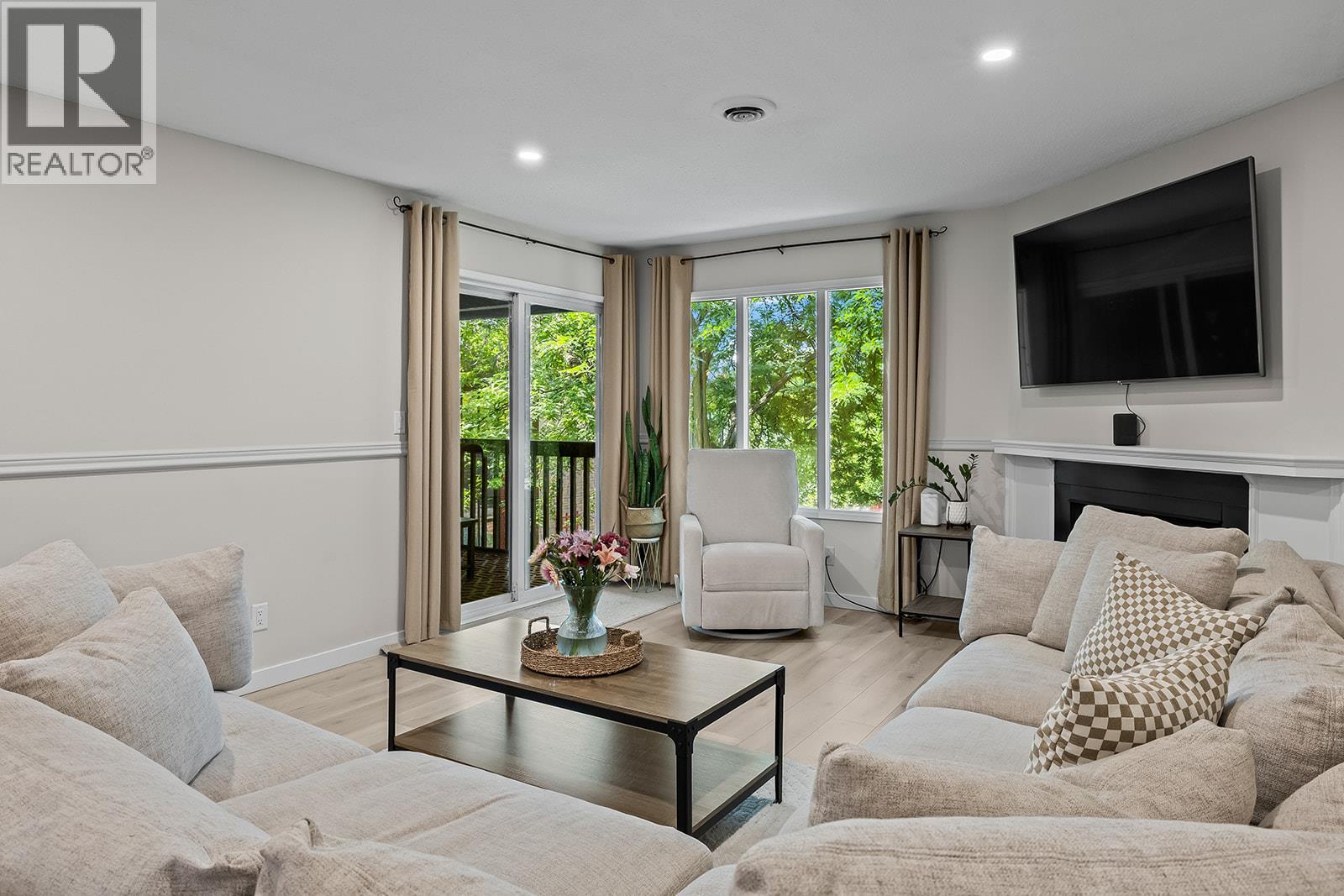 206 1870 Parkinson Way, Kelowna