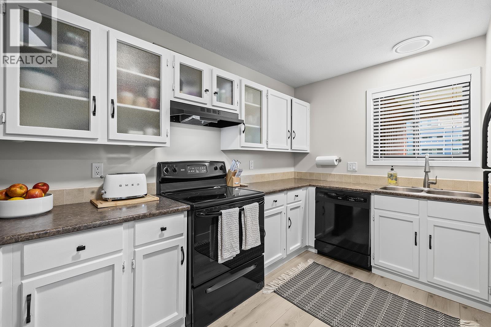 206 1870 Parkinson Way, Kelowna