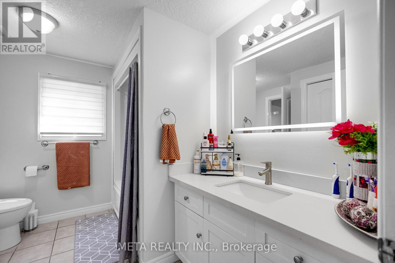 Photo 25 of 497 Langlaw Drive E, Cambridge ON