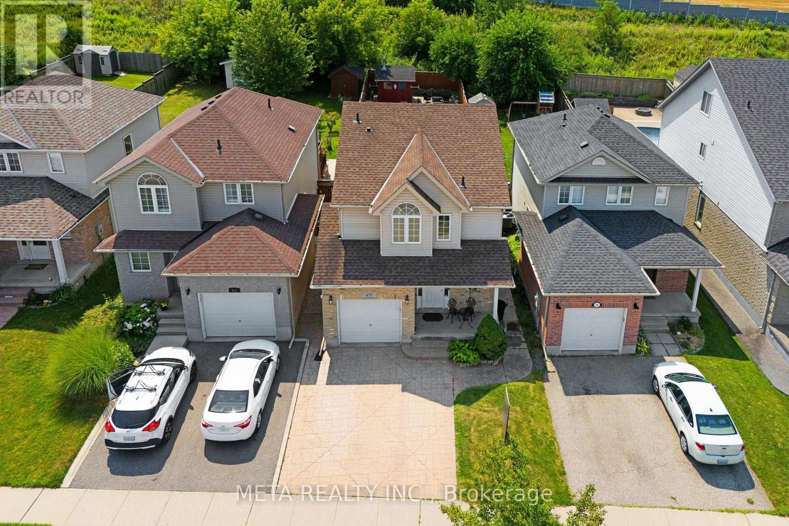 Photo 3 of 497 Langlaw Drive E, Cambridge ON