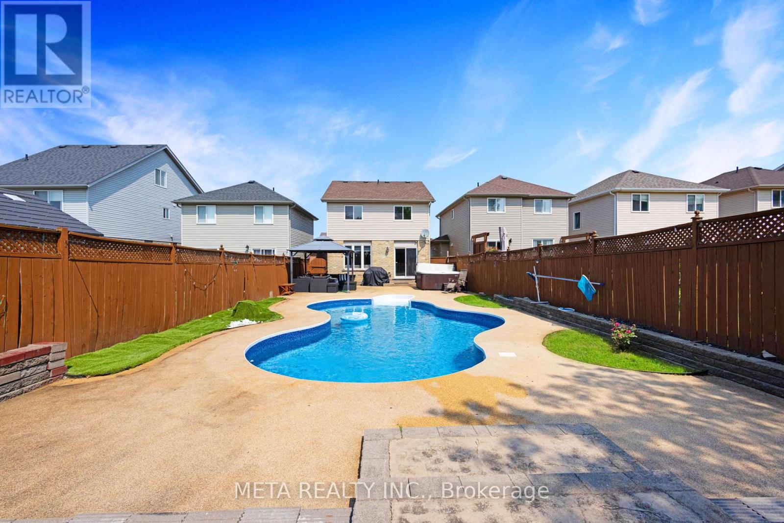 Photo 39 of 497 Langlaw Drive E, Cambridge ON