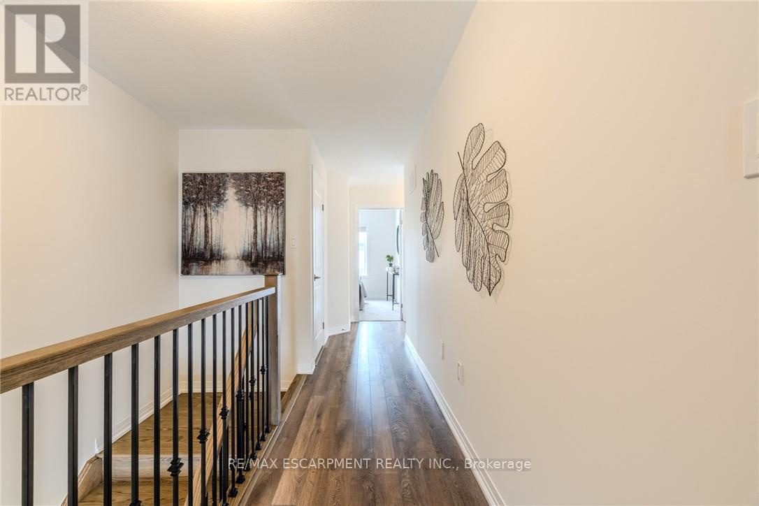 Photo 31 of 21 Bowery Road, Brantford ON