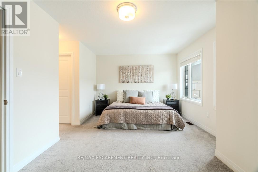 Photo 14 of 21 Bowery Road, Brantford ON