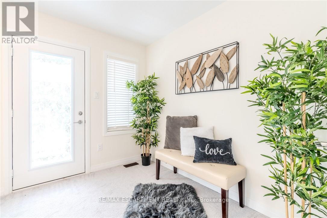 Photo 26 of 21 Bowery Road, Brantford ON