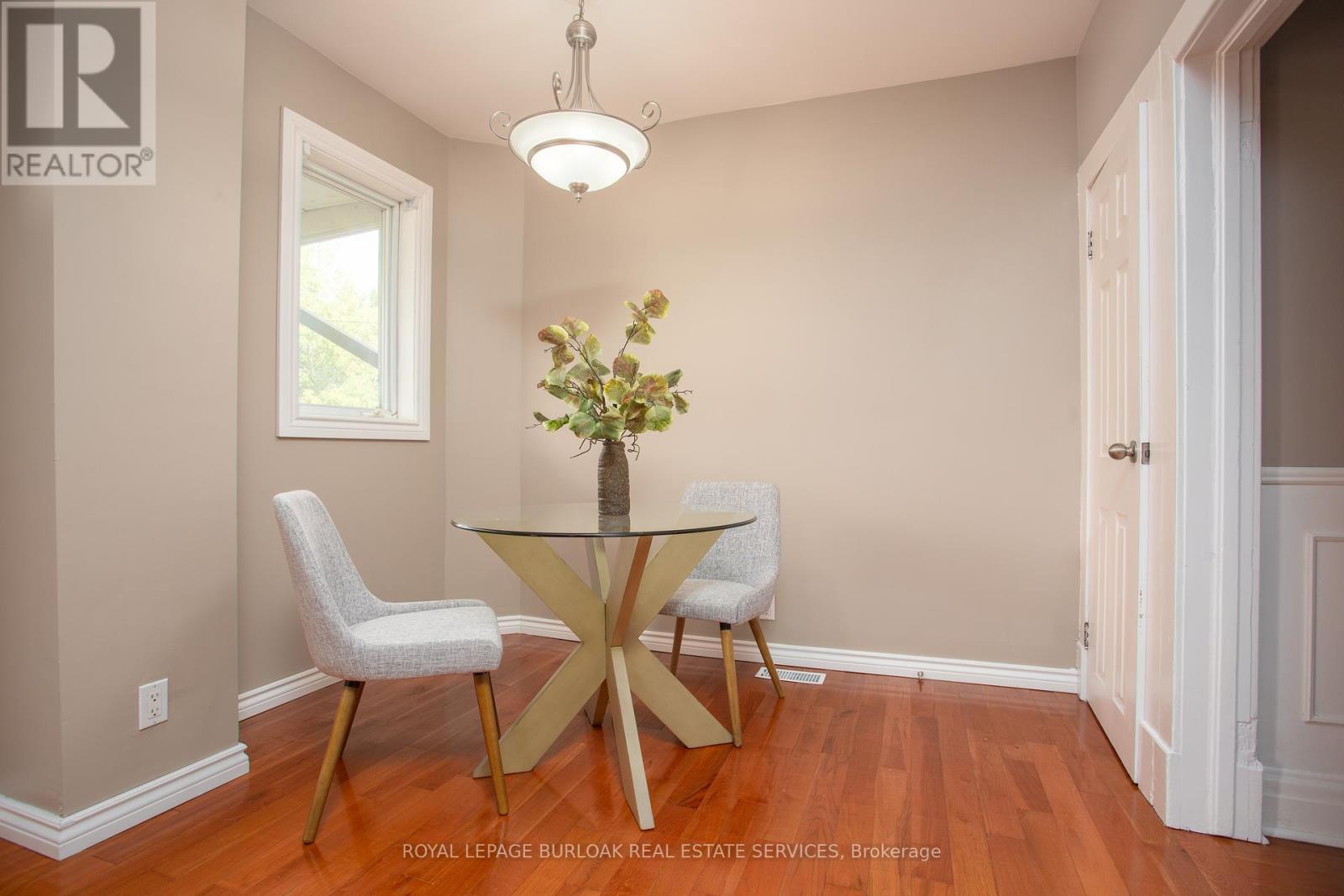 Photo 26 of 209 Weir Street N, Hamilton ON