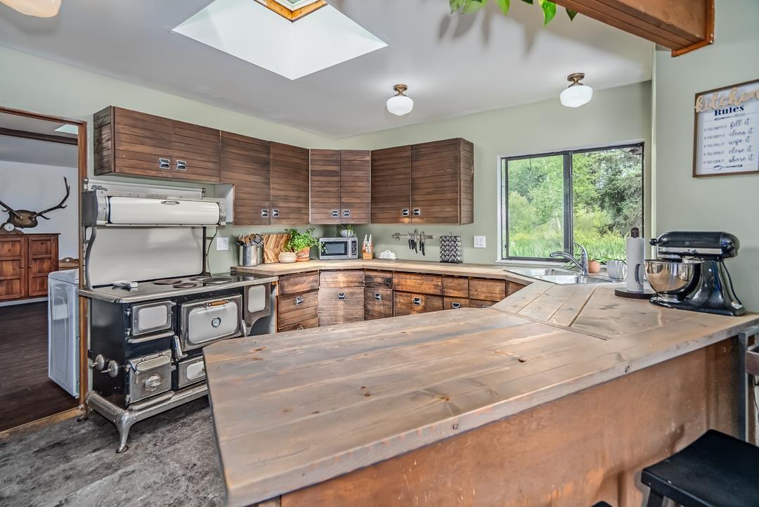 Photo 19 of 26559 58 Street, Langley BC