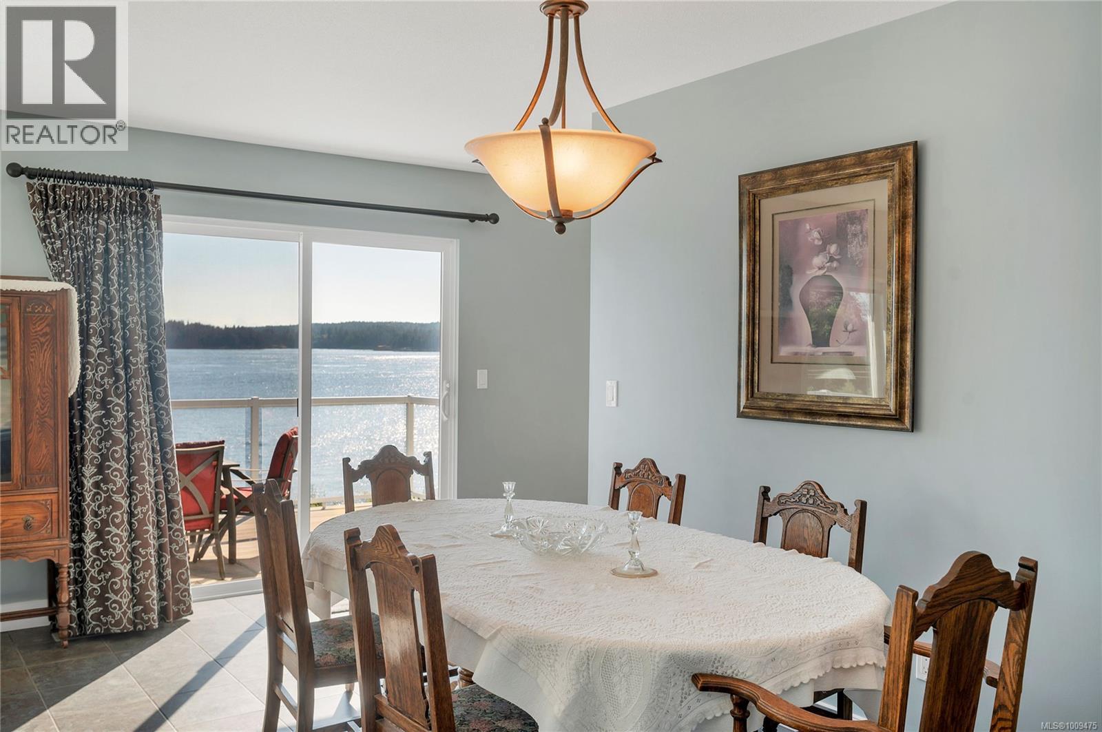 Photo 13 of 4255 Discovery Dr, Campbell River BC