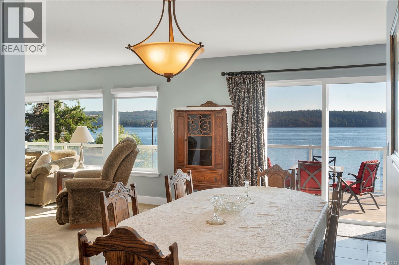 Photo 14 of 4255 Discovery Dr, Campbell River BC