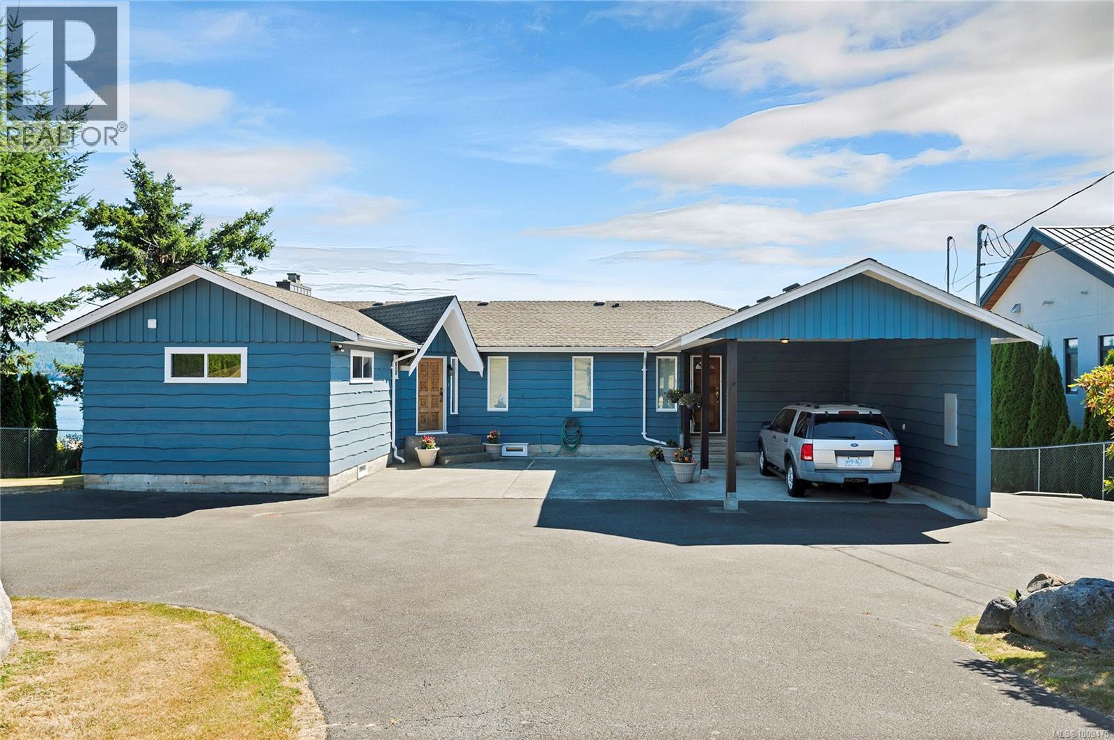 Photo 2 of 4255 Discovery Dr, Campbell River BC