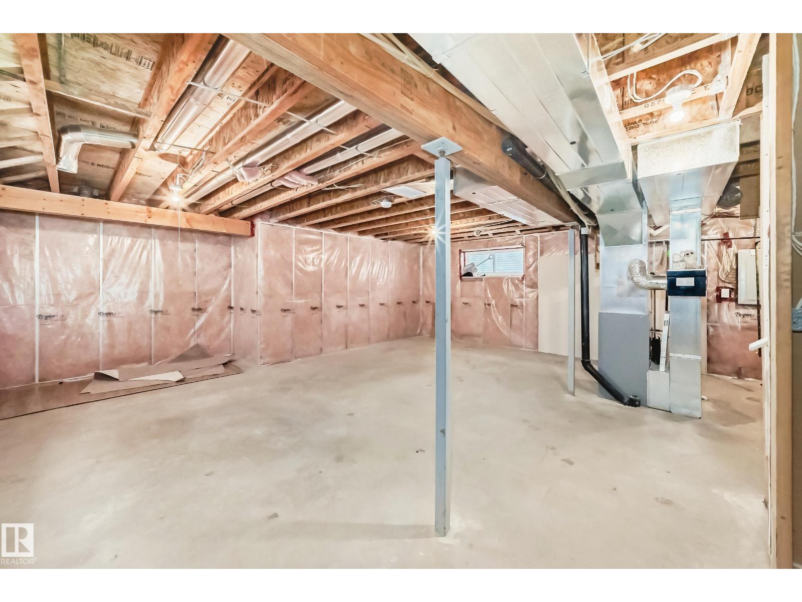 Photo 52 of 6219 18 Av Sw, Edmonton AB