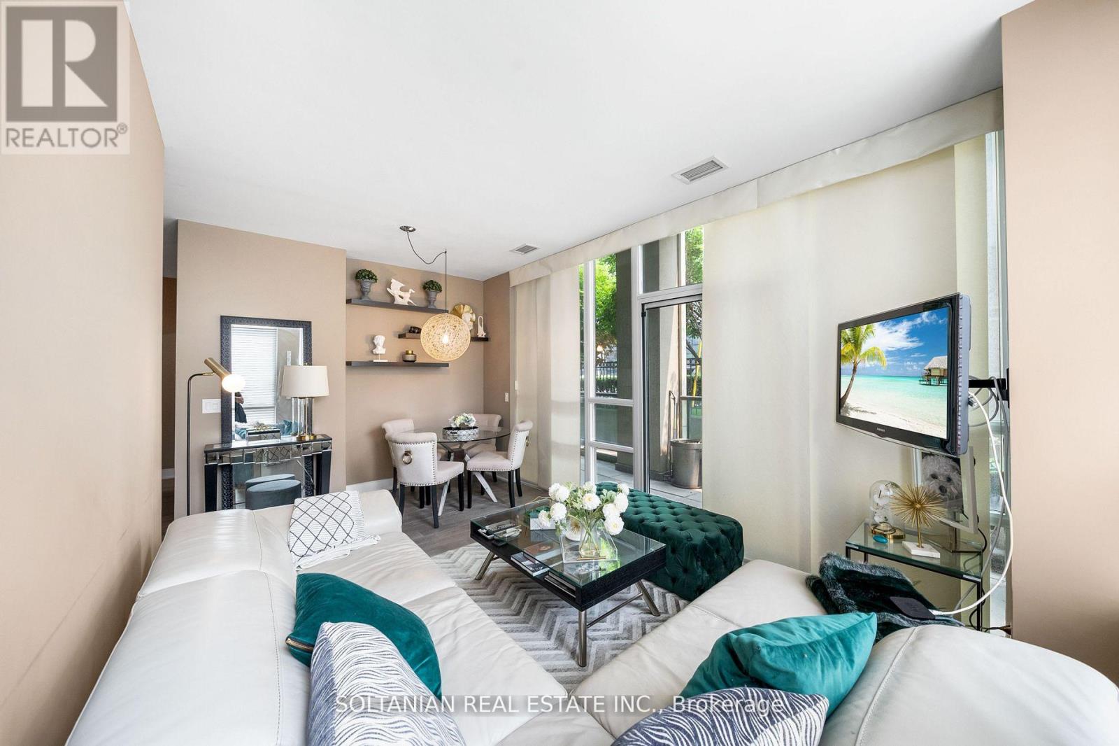 Photo 19 of 105 88 Broadway Avenue, Toronto ON