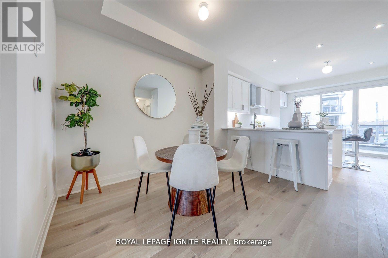 Photo 11 of 575 Port Darlington Road, Clarington ON