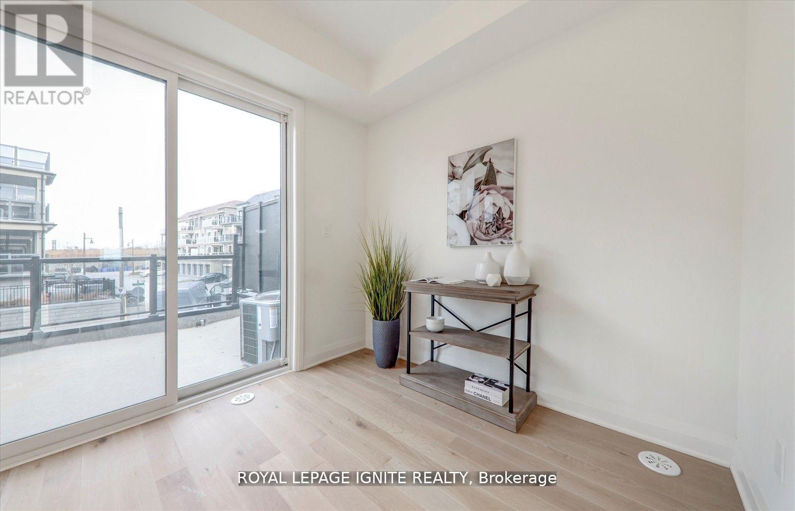 Photo 18 of 575 Port Darlington Road, Clarington ON