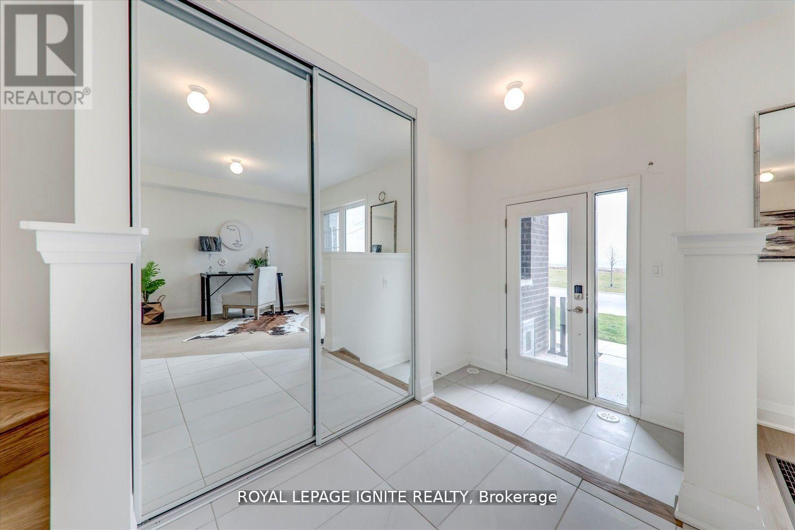 Photo 9 of 575 Port Darlington Road, Clarington ON