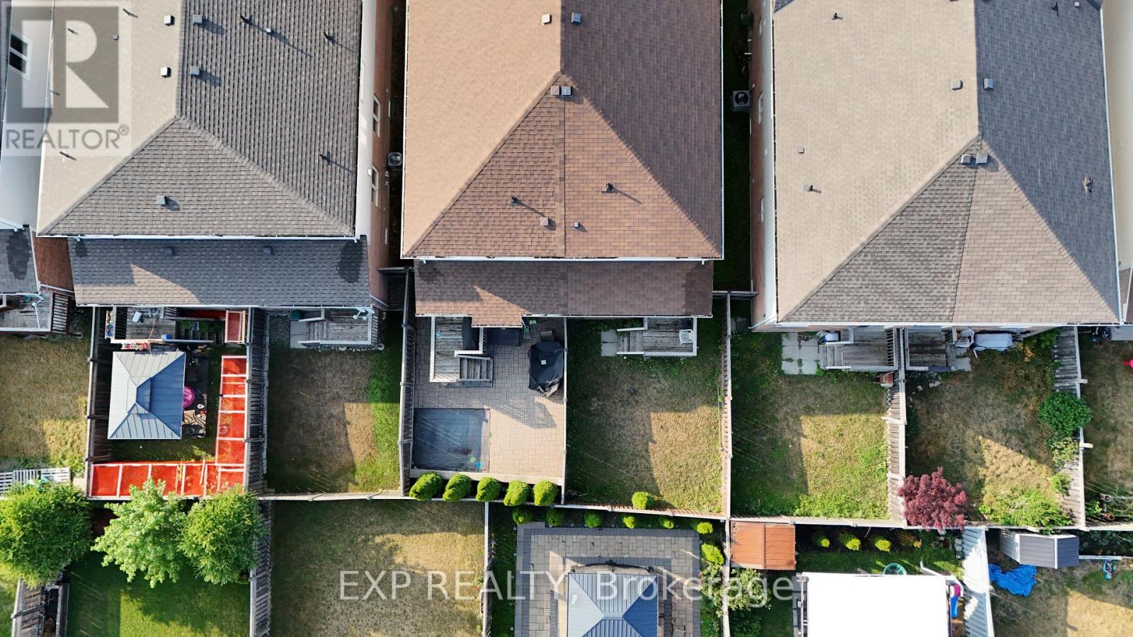 Photo 17 of 54 Tozer Crescent, Ajax ON