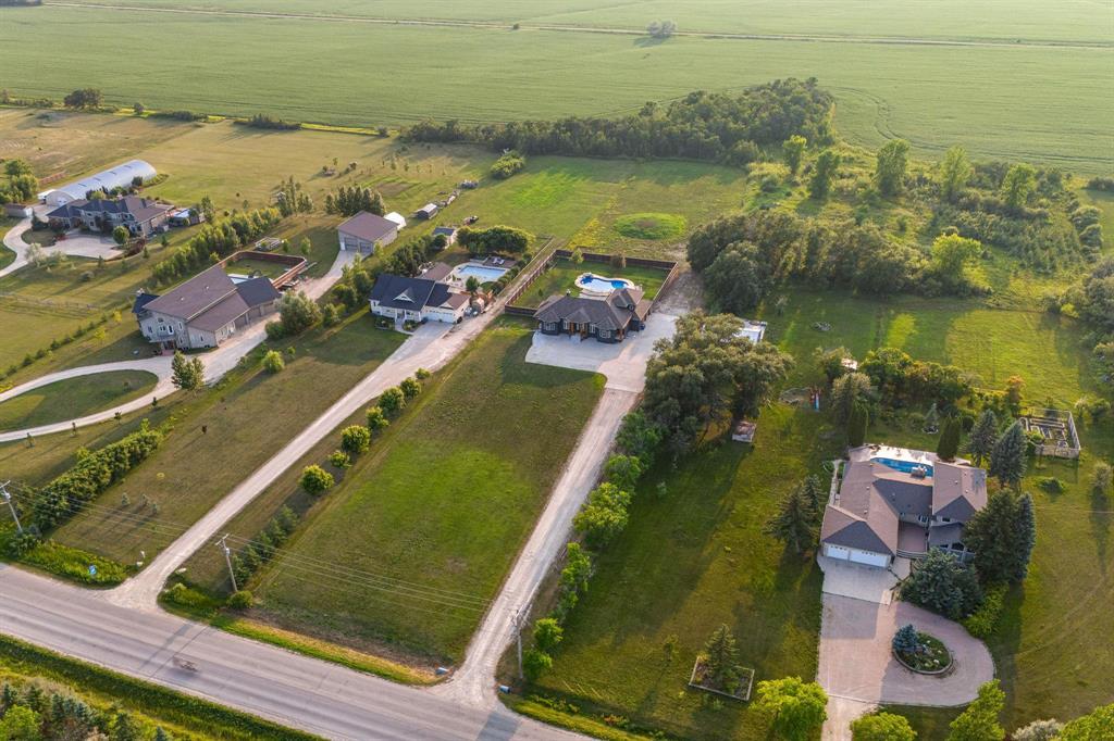 Photo 13 of 1892 Mccreary Road, Winnipeg MB