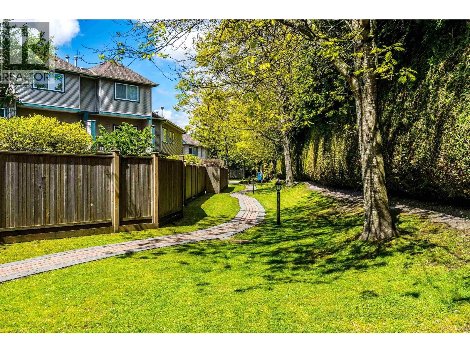Photo 36 of 25 10411 Hall Avenue, Richmond BC